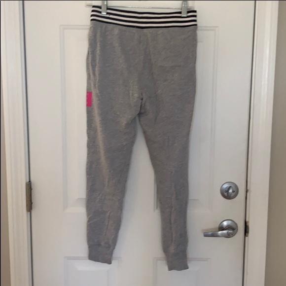 💥3/$50 VS joggers - Picture 7 of 7